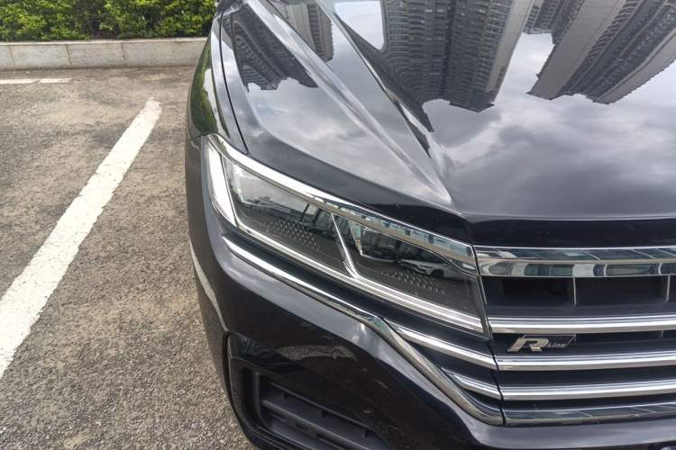 Used Volkswagen Touareg 2019 3.0 TSI RuiFeng Edition China V Standard Right Front Headlight