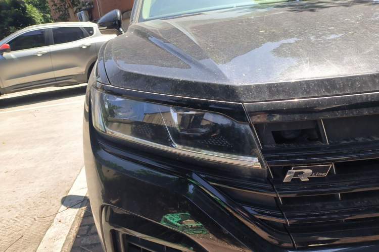 Used Volkswagen Touareg 2019 3.0 TSI Prestige Version China VI Standard Right Front Headlight