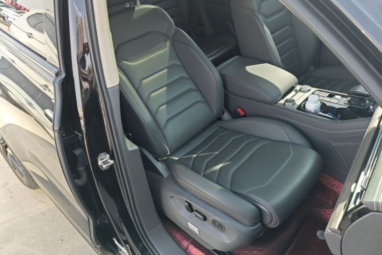 Used Volkswagen Touareg 2019 3.0 TSI RuiFeng Edition China VI Standard Right Front Seat