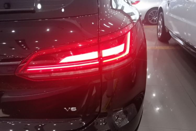 Used Volkswagen Touareg 2019 3.0 TSI RuiFeng Edition China VI Standard Right Rear Taillight