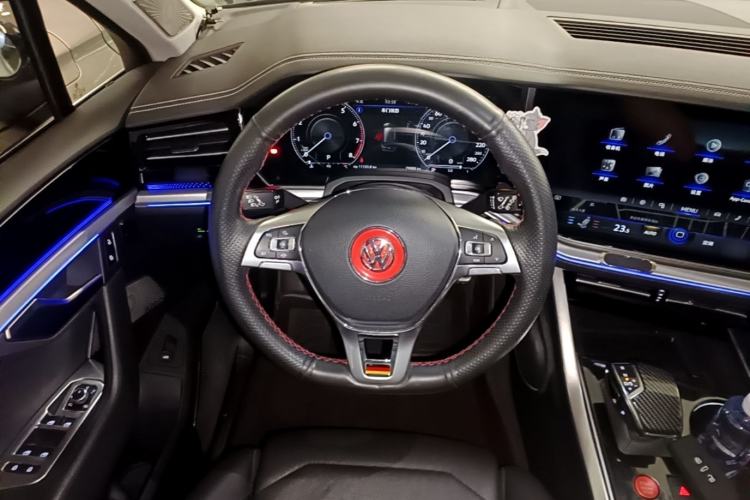 Used Volkswagen Touareg 2019 2.0TSI Ruiyi Edition China VI Standard Steering Wheel