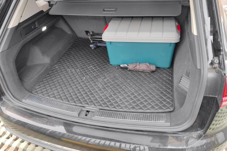 Used Volkswagen Touareg 2019 2.0TSI Ruiyi Edition China VI Standard Trunk