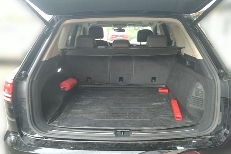 Used Volkswagen Touareg 2019 3.0 TSI RuiFeng Edition China V Standard Trunk