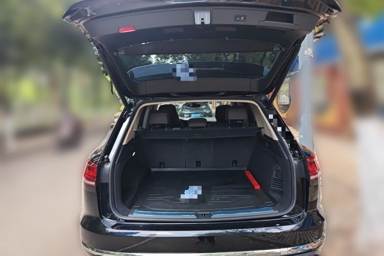 Used Volkswagen Touareg 2019 2.0 TSI Ruiyi Edition China V Standard Trunk