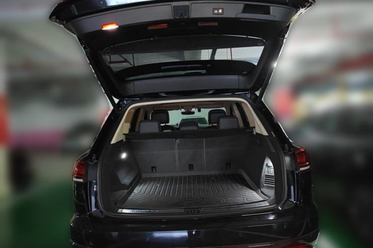 Used Volkswagen Touareg 2019 3.0 TSI RuiFeng Edition China VI Standard Trunk
