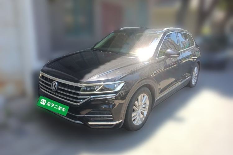 Volkswagen Touareg 2019 2.0TSI Ruiyi Edition China VI Standard usata Guazi used car, China used car export, Used car for sale, Used cars, Cheapest cars for sale