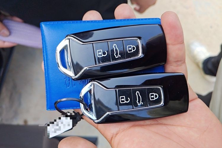 Used Volkswagen Touareg 2019 3.0 TSI RuiFeng Edition China VI Standard Vehicle Key
