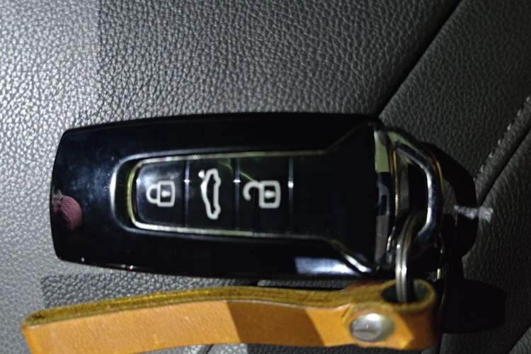 Used Volkswagen Touareg 2019 2.0TSI Ruiyi Edition China VI Standard Vehicle Key