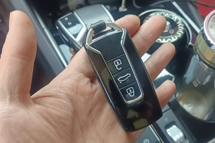 Used Volkswagen Touareg 2019 2.0 TSI Ruiyi Edition China V Standard Vehicle Key