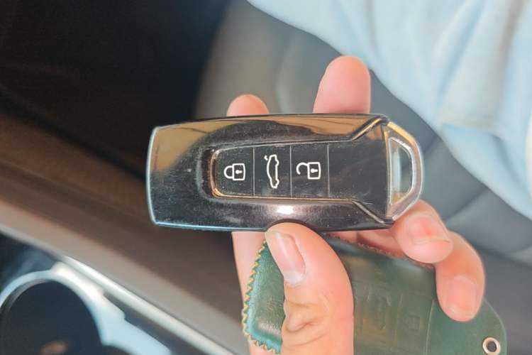 Used Volkswagen Touareg 2019 3.0 TSI RuiFeng Edition China VI Standard Vehicle Key