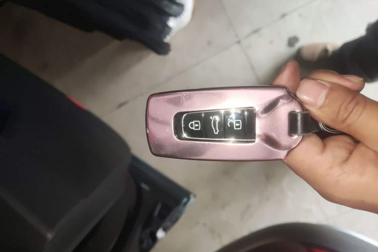 Used Volkswagen Touareg 2019 2.0 TSI Ruiyi Edition China V Standard Vehicle Key