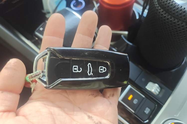 Used Volkswagen Touareg 2019 3.0 TSI RuiFeng Edition China VI Standard Vehicle Key