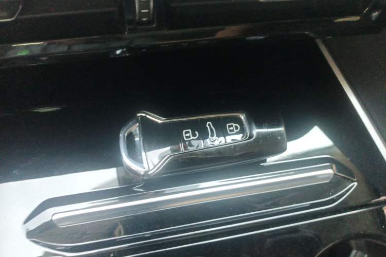 Used Volkswagen Touareg 2019 2.0TSI Ruiyi Edition China VI Standard Vehicle Key