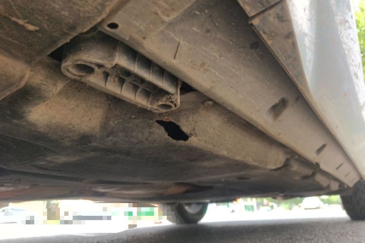 Used Volkswagen Touareg 2019 2.0 TSI Ruiyi Edition China V Standard Chassis Front Left
