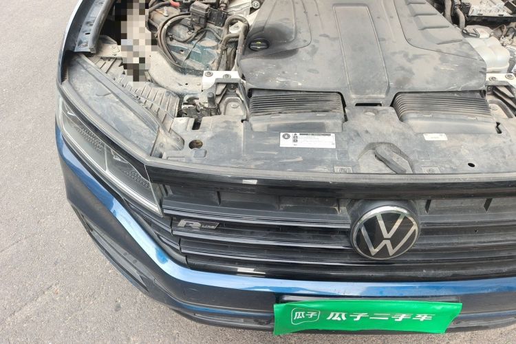 Used Volkswagen Touareg 2019 2.0 TSI Ruiyi Edition China V Standard Engine Bay Right