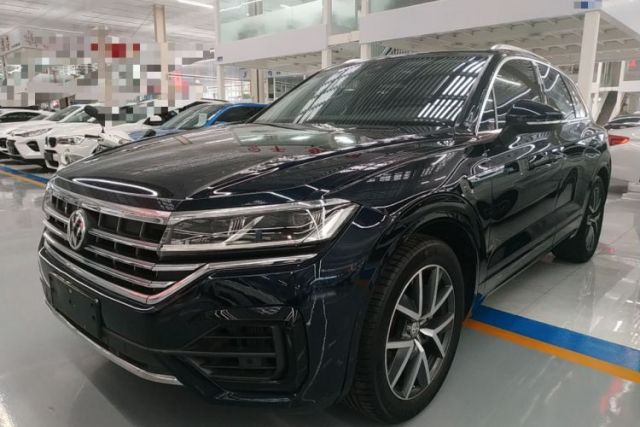Ojetý Volkswagen Touareg 2019 3.0 TSI RuiFeng Edition China VI Standard