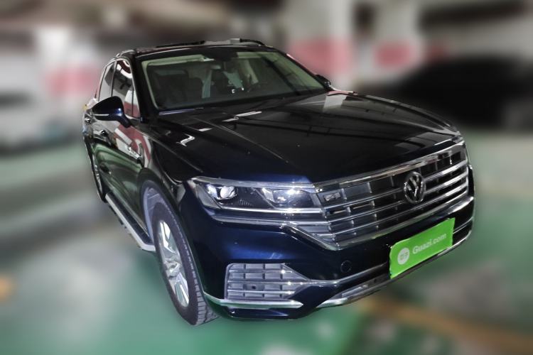 Used Volkswagen Touareg 2019 2.0TSI Ruiyi Edition China VI Standard Front Right 45 Deg