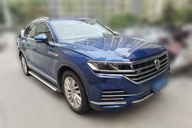 Used Volkswagen Touareg 2019 2.0TSI Ruiyi Edition China VI Standard Front Right 45 Deg