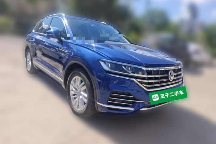 Used Volkswagen Touareg 2019 2.0 TSI Ruiyi Edition China V Standard Front Right 45 Deg