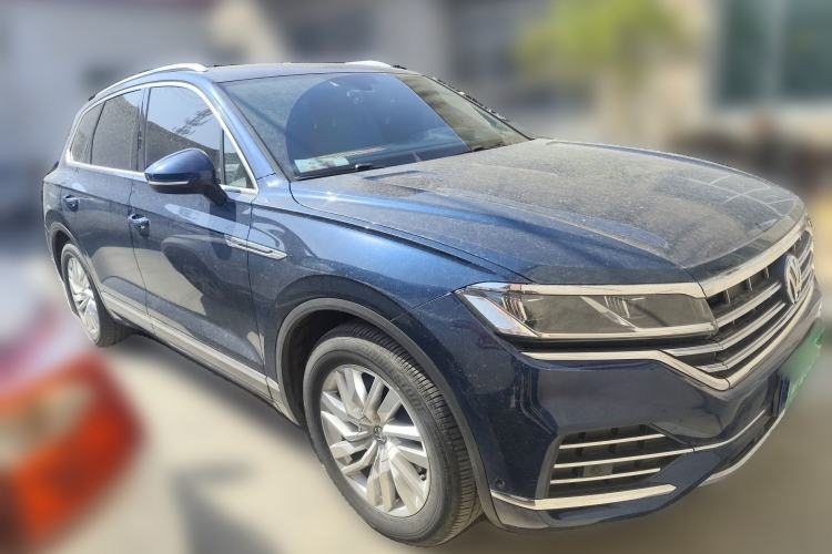 Used Volkswagen Touareg 2019 2.0TSI Ruiyi Edition China VI Standard Front Right 45 Deg