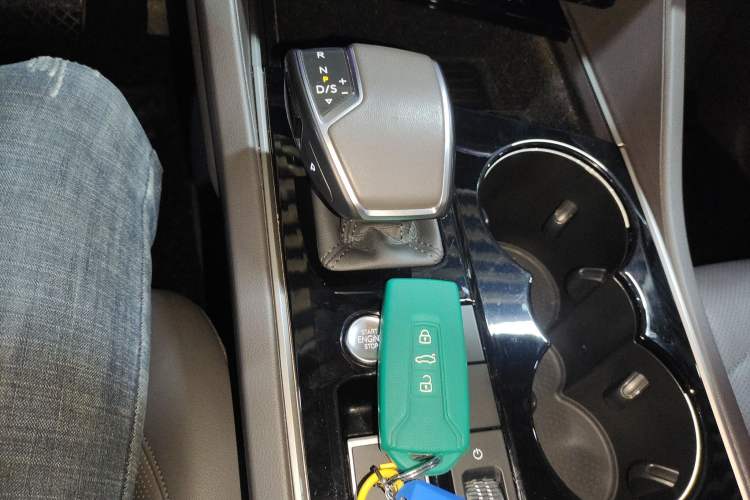 Used Volkswagen Touareg 2019 2.0 TSI Ruiyi Edition China V Standard Gear Lever