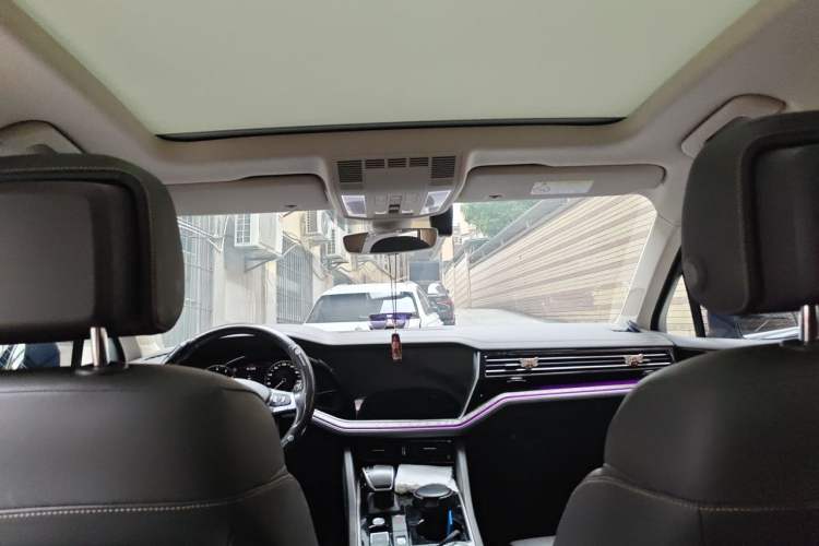 Used Volkswagen Touareg 2019 2.0TSI Ruiyi Edition China VI Standard Headliner