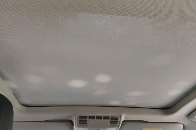 Used Volkswagen Touareg 2019 2.0TSI Ruiyi Edition China VI Standard Headliner