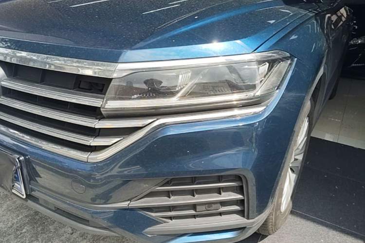 Used Volkswagen Touareg 2019 2.0 TSI Flagship Edition China VI Left Front Headlight