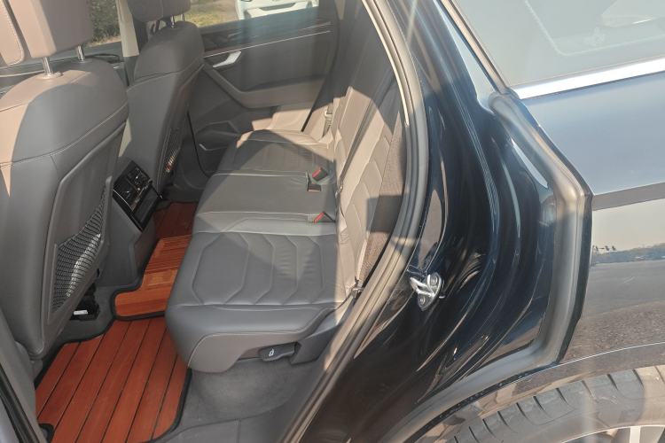 Used Volkswagen Touareg 2019 3.0 TSI RuiFeng Edition China VI Standard Left Rear Seat