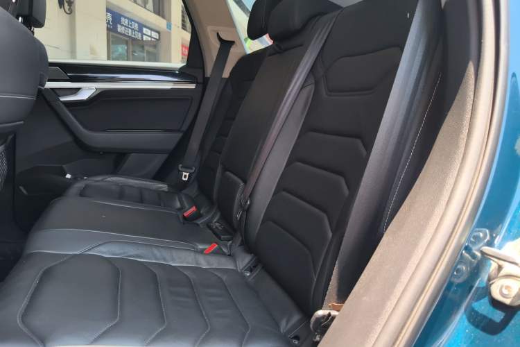 Used Volkswagen Touareg 2019 2.0 TSI Ruiyi Edition China V Standard Left Rear Seat