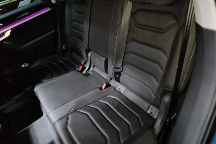 Used Volkswagen Touareg 2019 2.0TSI Ruiyi Edition China VI Standard Left Rear Seat