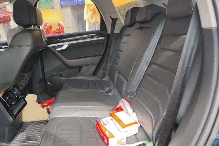 Used Volkswagen Touareg 2019 2.0TSI Ruiyi Edition China VI Standard Left Rear Seat