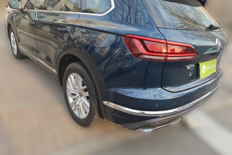 Used Volkswagen Touareg 2019 2.0 TSI Ruiyi Edition China V Standard Rear Left 45 Deg