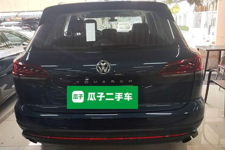 Used Volkswagen Touareg 2019 2.0 TSI Flagship Edition China VI Rear