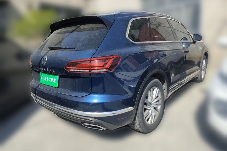 Used Volkswagen Touareg 2019 2.0TSI Ruiyi Edition China VI Standard Rear Right 45 Deg
