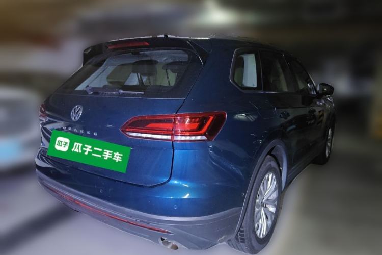 Used Volkswagen Touareg 2019 2.0 TSI Flagship Edition China VI Rear Right 45 Deg