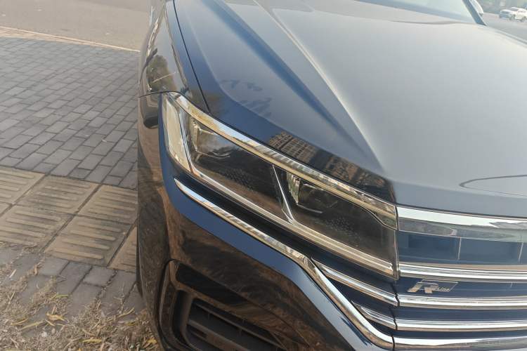 Used Volkswagen Touareg 2019 3.0 TSI RuiFeng Edition China VI Standard Right Front Headlight