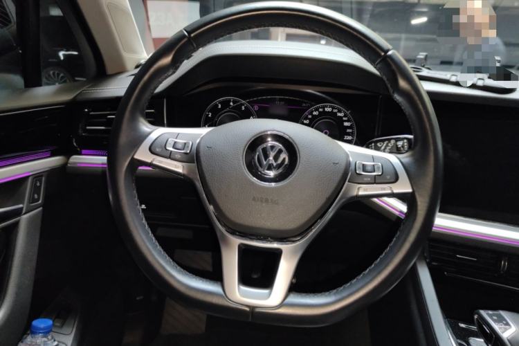 Used Volkswagen Touareg 2019 2.0TSI Ruiyi Edition China VI Standard Steering Wheel