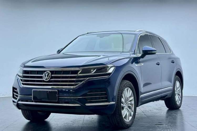 Volkswagen Touareg 2019 2.0TSI Ruiyi Edition China VI Standard usata Guazi used car, China used car export, Used car for sale, Used cars, Cheapest cars for sale