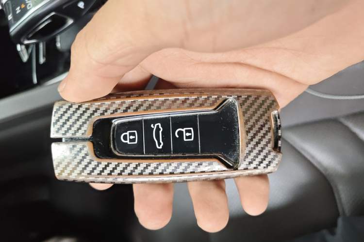 Used Volkswagen Touareg 2019 2.0TSI Ruiyi Edition China VI Standard Vehicle Key