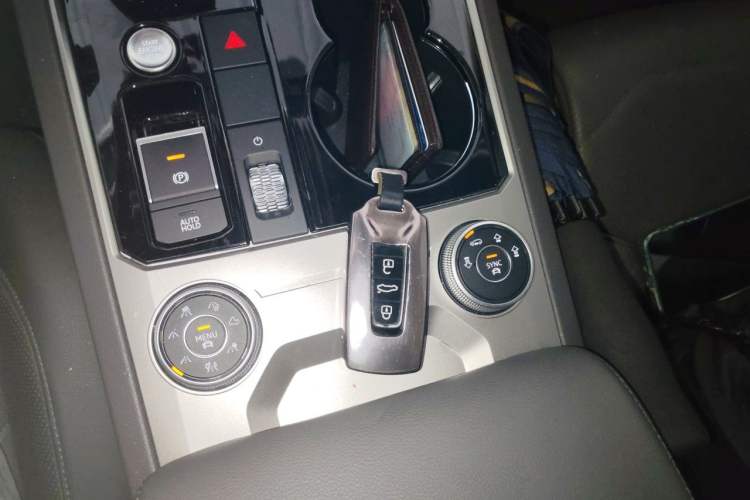 Used Volkswagen Touareg 2019 3.0 TSI RuiFeng Edition China VI Standard Vehicle Key