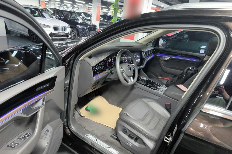 Used Volkswagen Touareg 2019 3.0 TSI RuiFeng Edition China VI Standard Driver Seat
