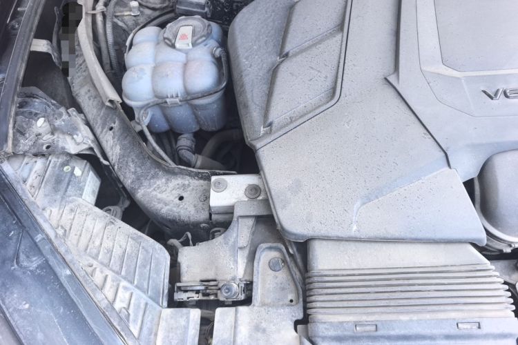 Used Volkswagen Touareg 2019 3.0 TSI RuiFeng Edition China V Standard Engine Bay Right
