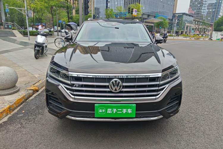 Used Volkswagen Touareg 2019 3.0 TSI RuiFeng Edition China V Standard Front