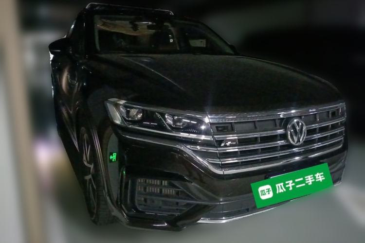 Used Volkswagen Touareg 2019 3.0 TSI RuiFeng Edition China V Standard Front Right 45 Deg