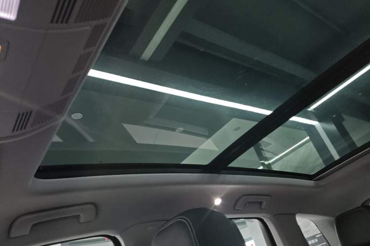 Used Volkswagen Touareg 2019 2.0 TSI Flagship Edition China VI Headliner