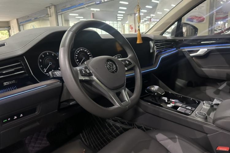 Used Volkswagen Touareg 2019 3.0 TSI RuiFeng Edition China VI Standard Interior 1
