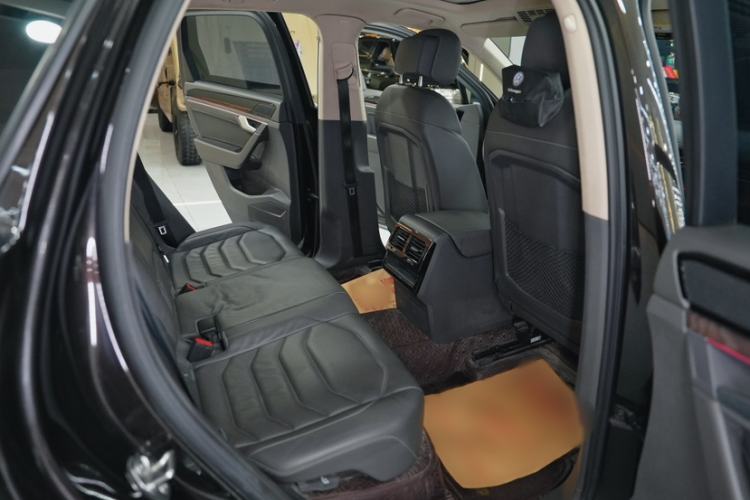 Used Volkswagen Touareg 2019 3.0 TSI RuiFeng Edition China VI Standard Interior 2