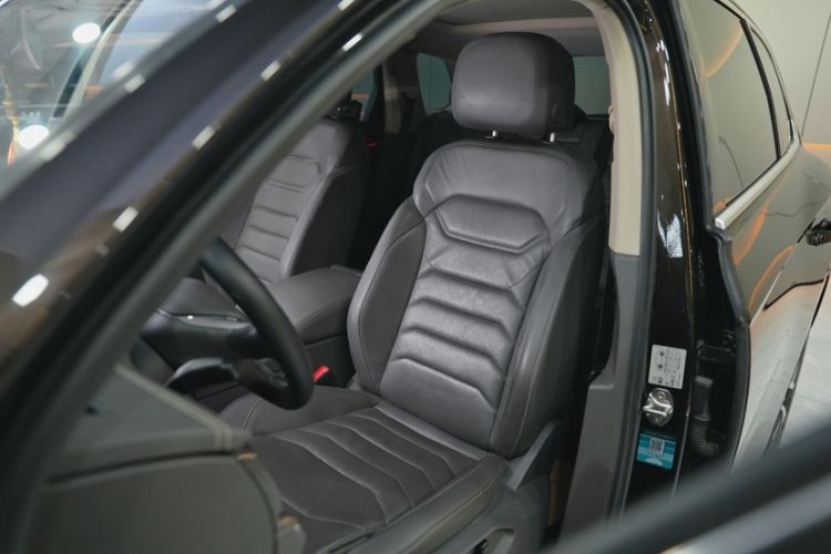 Used Volkswagen Touareg 2019 3.0 TSI RuiFeng Edition China VI Standard Interior 3