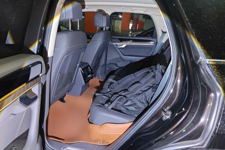 Used Volkswagen Touareg 2019 3.0 TSI RuiFeng Edition China V Standard Interior 4